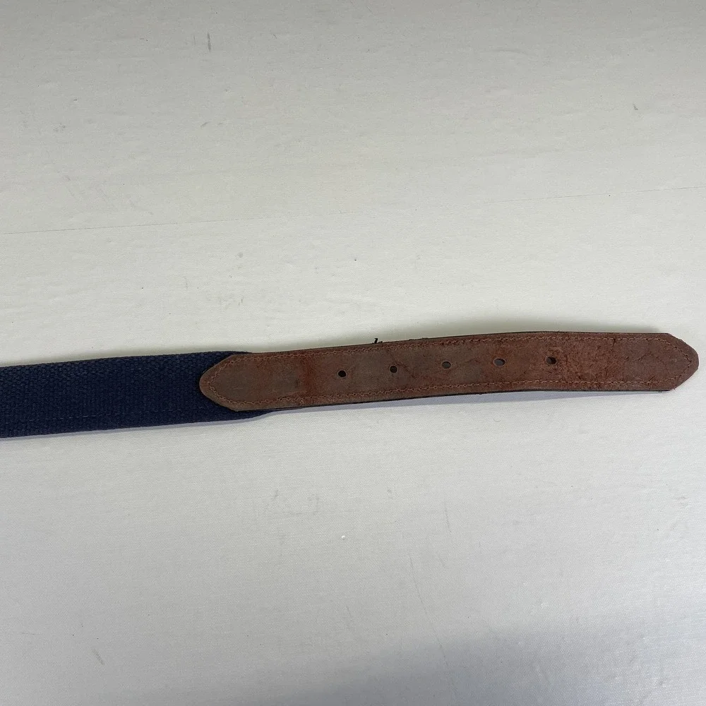 Vineyard Vines Club Belt Mens 30 Red Navy Textile Lacrosse Leather Brass Buckle